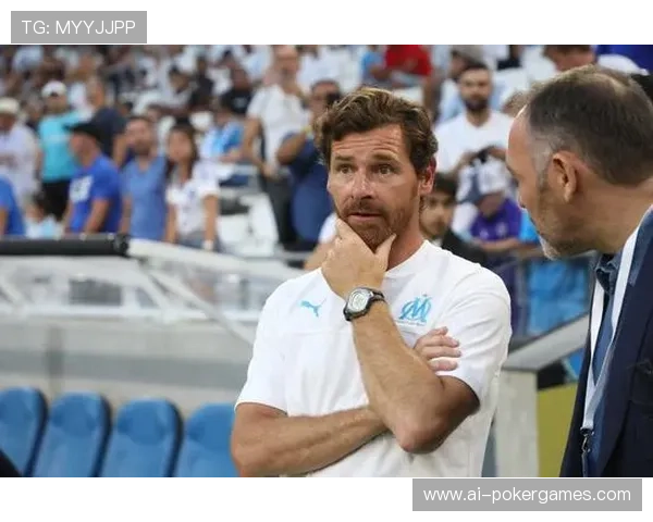 “马赛主帅德泽尔比战术调整，客场逆境备战显韧性”